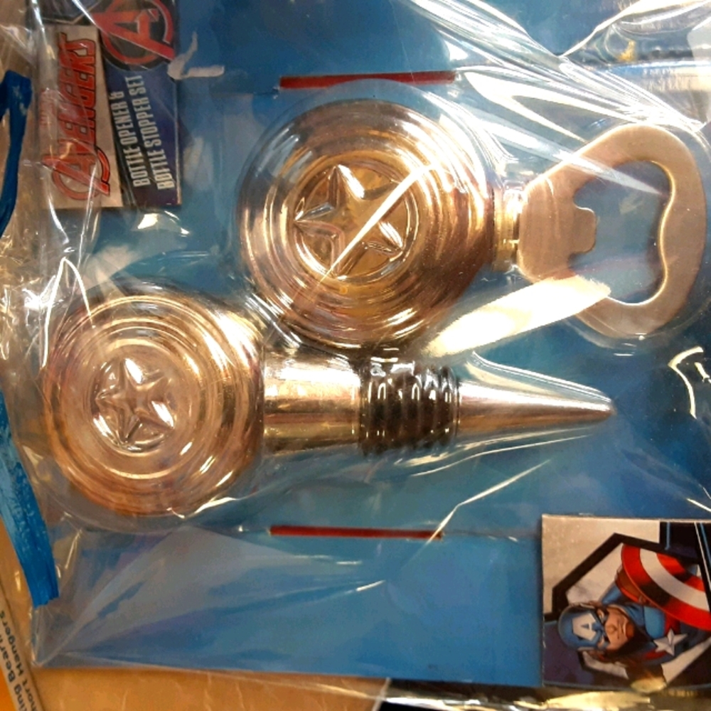 Avengers Bottle Opener & Stopper